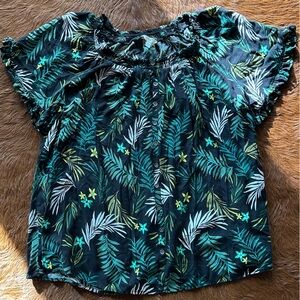 Terra & Sky Pullover Top